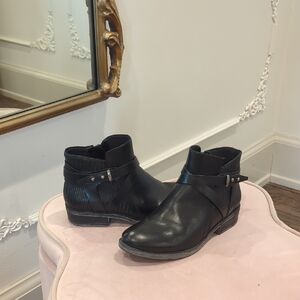 BareTraps "Yadda" Black Ankle Boots with Strap Detail, Sz 6